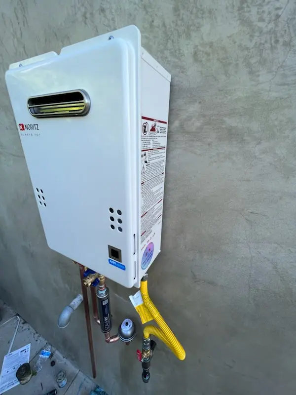 Tankless water heater installation for Cummaquid homes